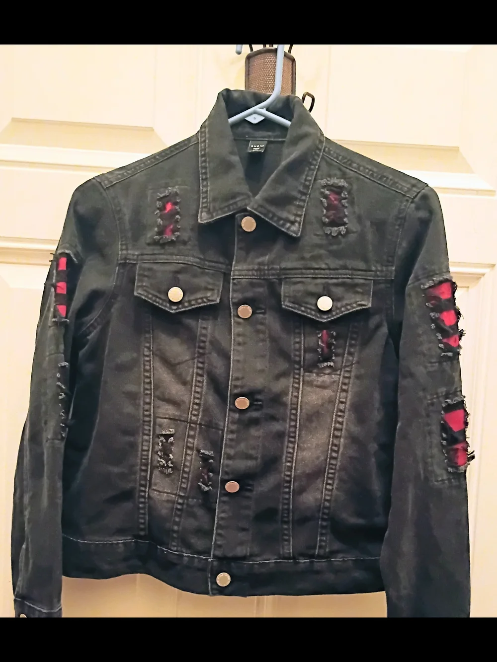 SHEIN Black Distressed Denim Jacket with Red Underlay
